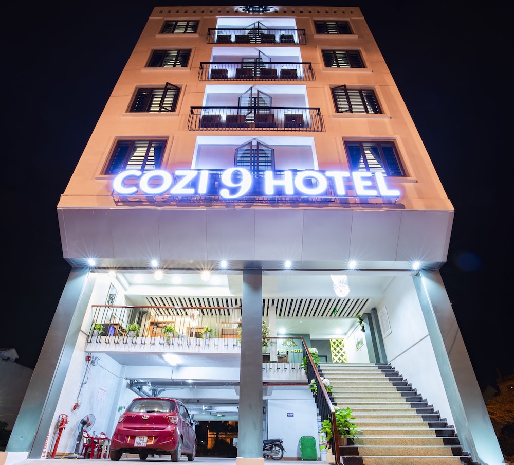 Cozi9 Hotel,,3 star