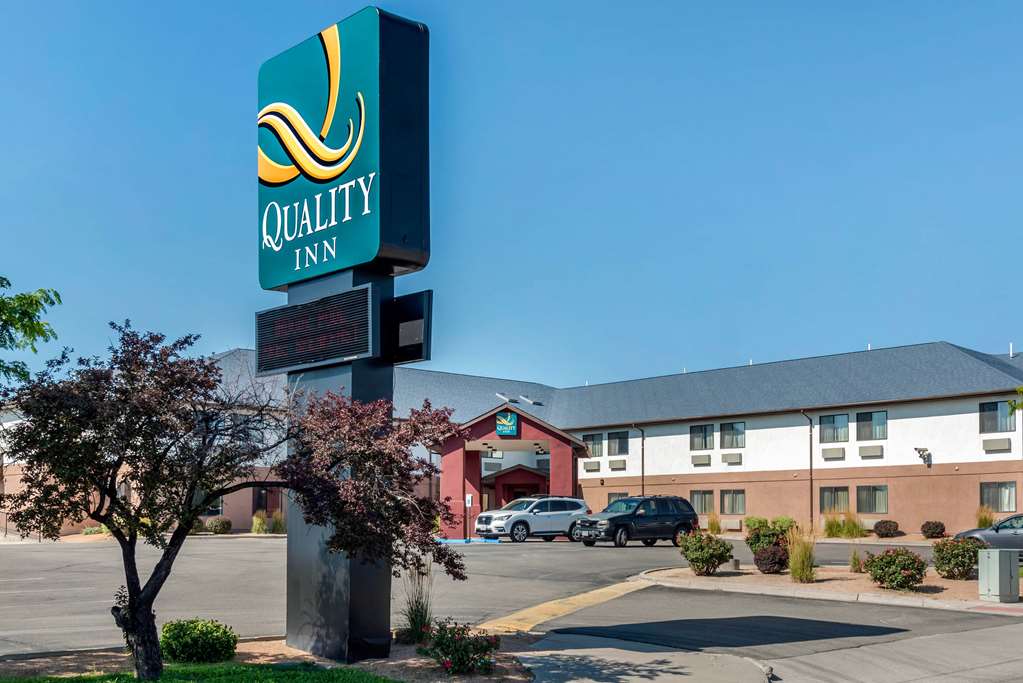quality inn i 25