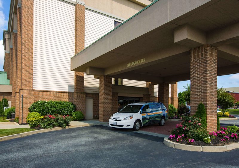 Hampton Inn Coventry - Warwick Area,East Greenwich>>Coventry,2.5 star