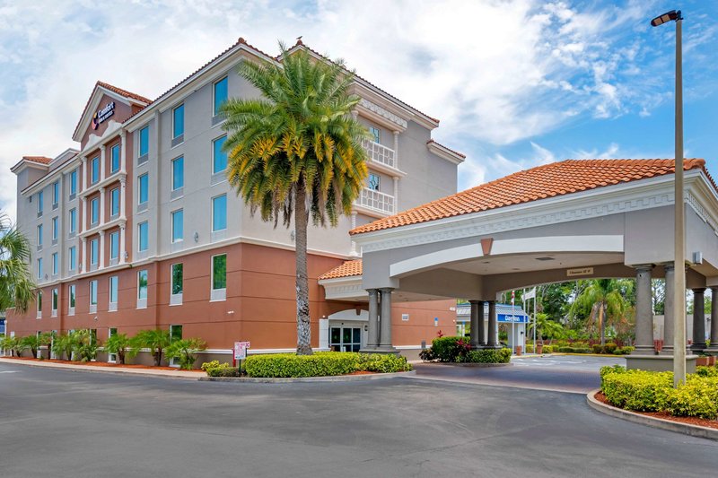 Comfort Inn & Suites Melbourne-Viera,June Park>>Florida,2.5 star