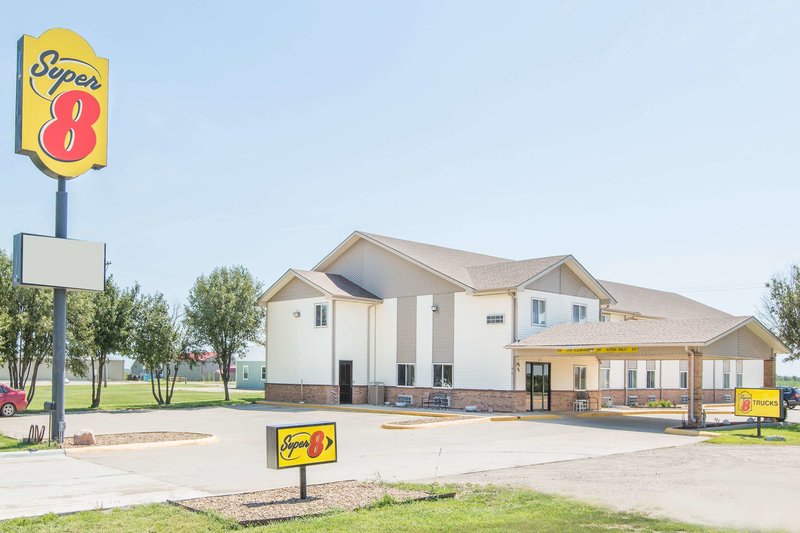 Super 8 By Wyndham Belleville,Cloud County>>Belleville,2 star