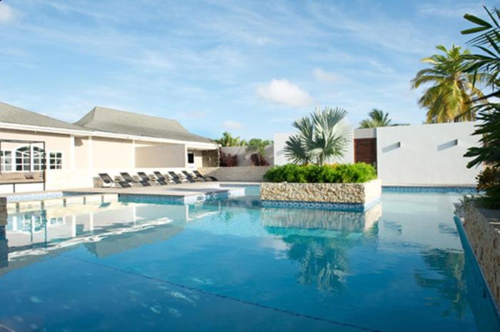 Trupial Hotel & Casino,Willemstad>>Curacao,3.5 star