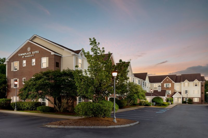 towneplace suites by marriott manchester