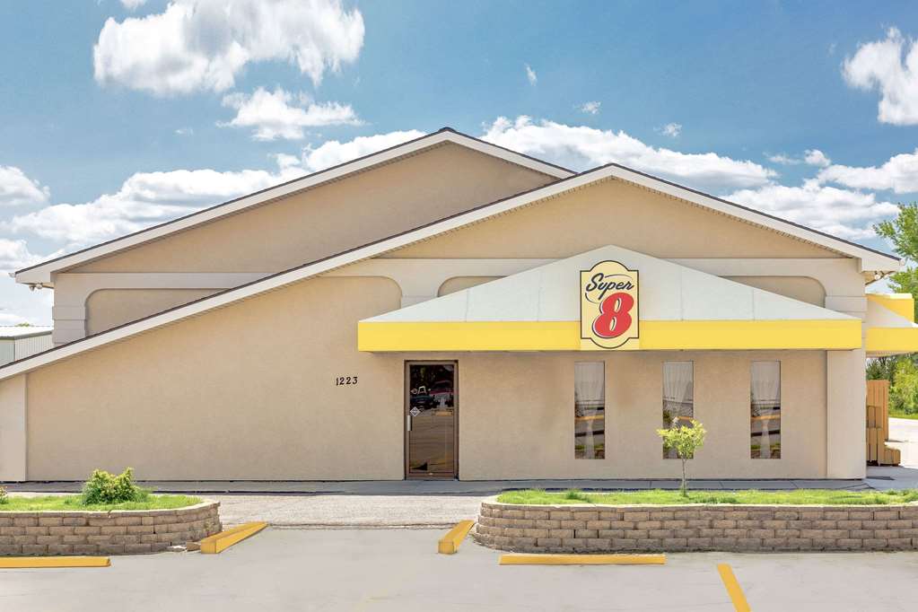 Super 8 By Wyndham Norfolk