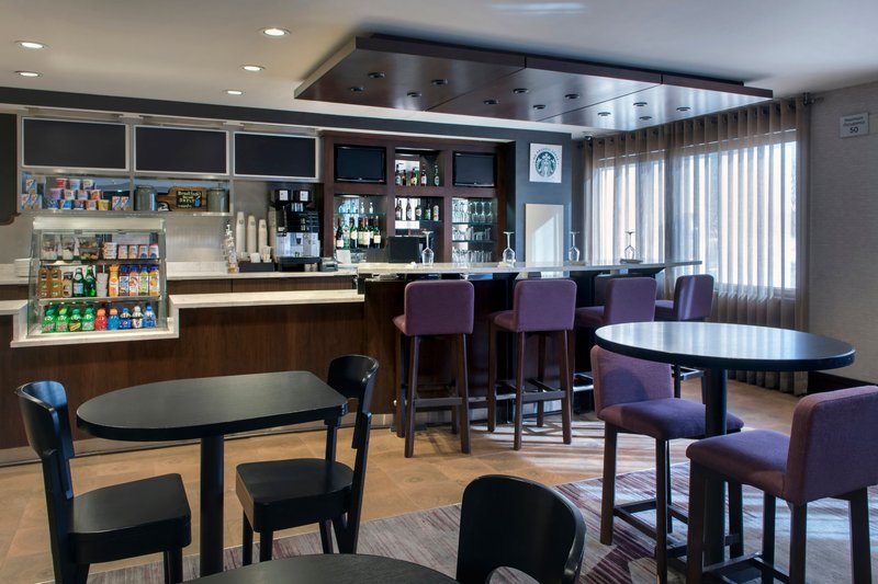Courtyard By Marriott Newburgh Stewart Airport