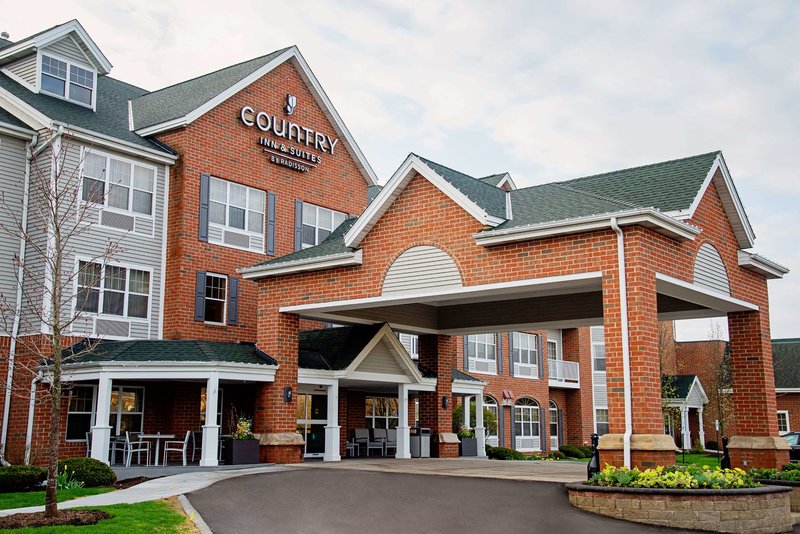 Country Inn & Suites By Radisson, Milwaukee West (Brookfield), Wi