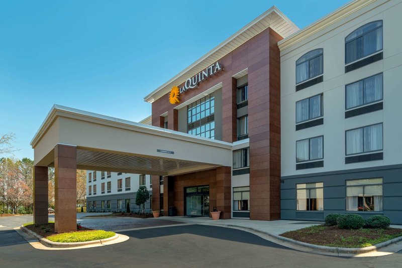 la quinta inn and suites by wyndham raleigh downtown north