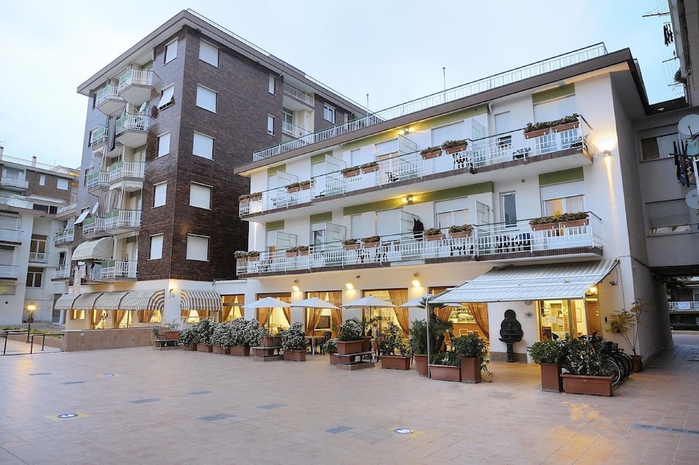 Hotel Arma,Genoa>>Arma Di Taggia,3 star