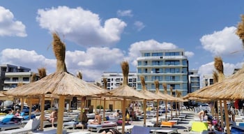 blue chic apartment building stefan mamaia nord