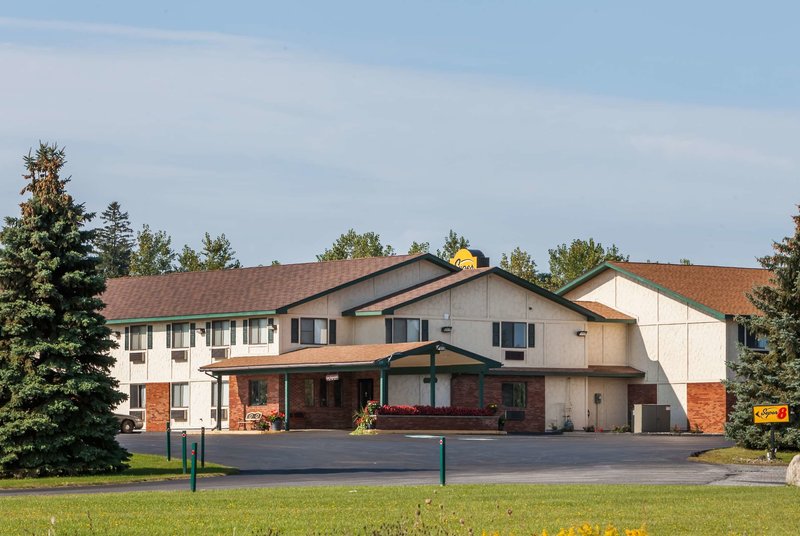 Super 8 By Wyndham Amsterdam,Montgomery>>Amsterdam,2 star