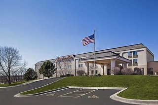 hampton inn iowa city coralville