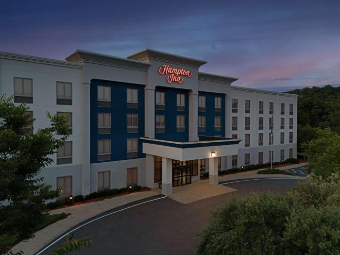 Hampton Inn Haverhill,,3 star