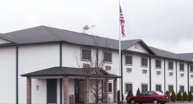 Amerivu Inn And Suites - Stanley