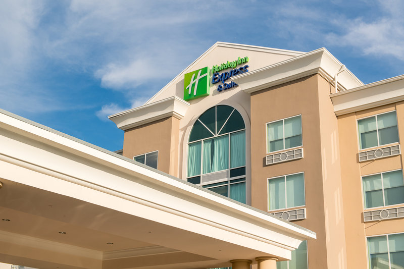 holiday inn express and suites columbia i 26 harbison blvd