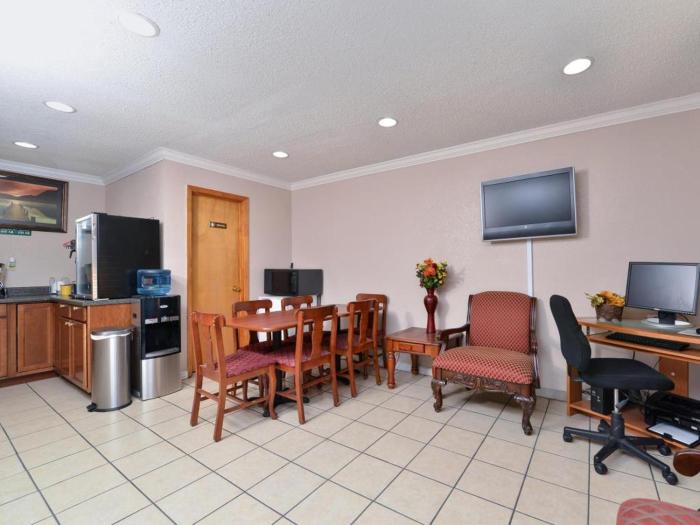 americas best value inn indianola