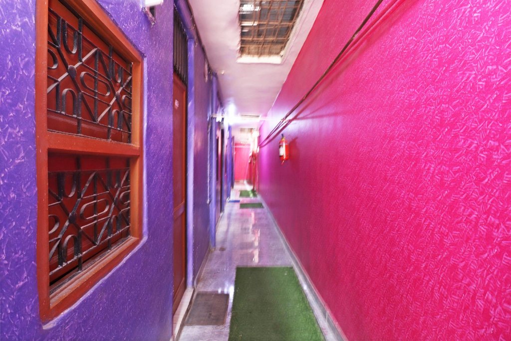 A K Rajput Guest House By Oyo Rooms,New Delhi>>Delhi,3 star