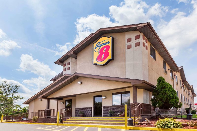 Super 8 By Wyndham Dunbar/Charleston Area,Dunbar>>Charleston,2 star