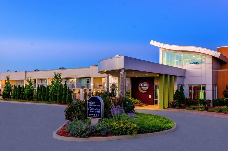 Oasis Hotel And Convention Center, An Ascend Hotel Collection Member,Near Evangel University,3 star