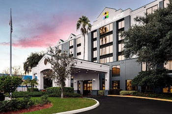 hyatt place lakeland center