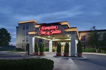 Hampton Inn & Suites Chicago/Aurora,Aurora>>Arlington Heights,3 star