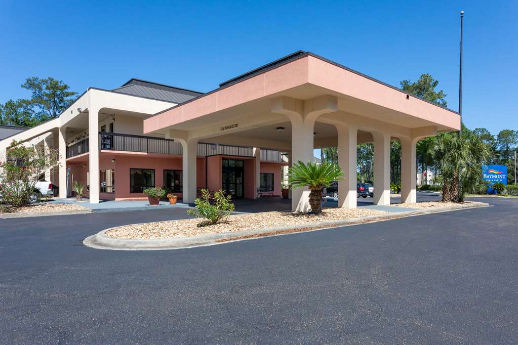 baymont by wyndham tallahassee
