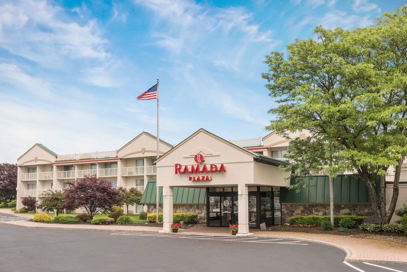 Ramada Plaza By Wyndham Portland