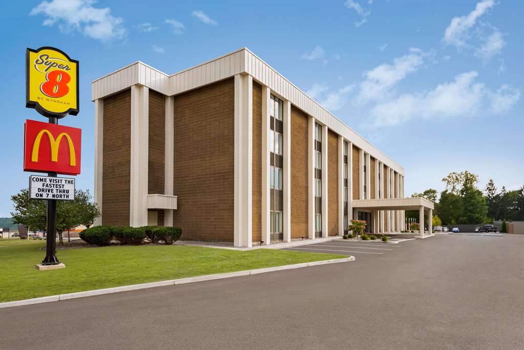 Super 8 By Wyndham Liverpool/Syracuse North Airport,Liverpool>>Galeville,2 star