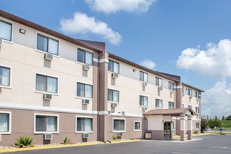 boarders inn and suites by cobblestone hotels waterloo cedar falls