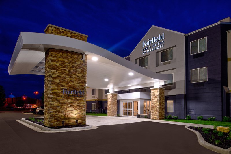 Fairfield Inn & Suites By Marriott Beloit,Janesville>>Beloit,2.5 star