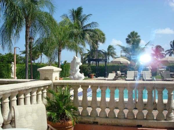 Miami Gardens Inn & Suites,Near Canal De La Robine,3 star