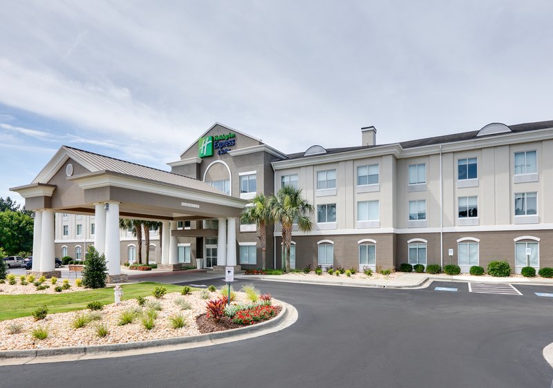 holiday inn express and suites dublin by ihg