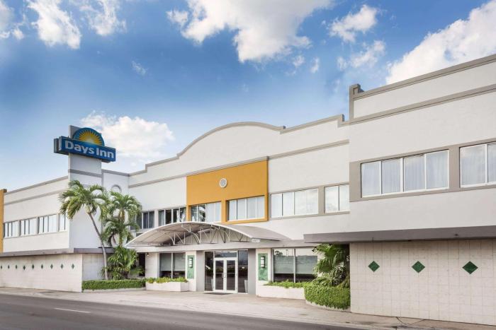 Days Inn By Wyndham Miami Airport North,Miami>>Hialeah,2 star