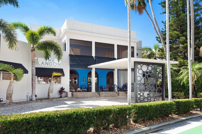 The Landon Bay Harbor - Miami Beach,Near Bal Harbour Shops,4 star