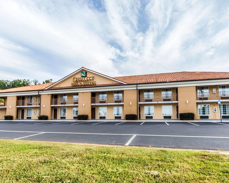 Quality Inn & Suites