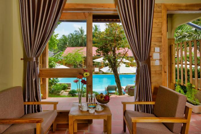 azura resort