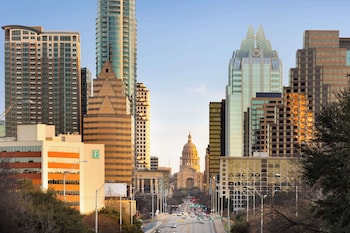 Embassy Suites By Hilton Austin Downtown South Congress,Sunset Valley>>Austin,4 star