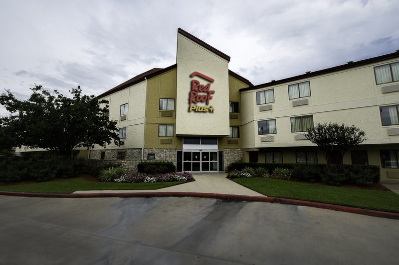 Red Roof Inn Plus+ Houston - Energy Corridor,Energy Corridor>>Downtown Houston,3 star