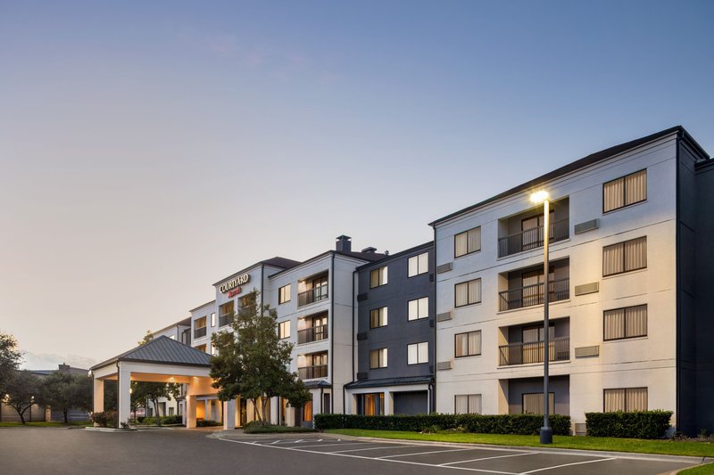 Courtyard Houston Sugar Land/Stafford,Houston County>>Houston,3 star