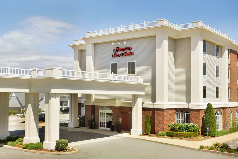 Hampton Inn & Suites Newport/Middletown