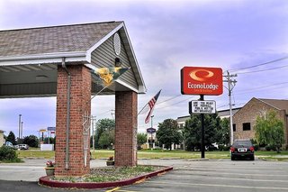 americinn by wyndham green bay near stadium