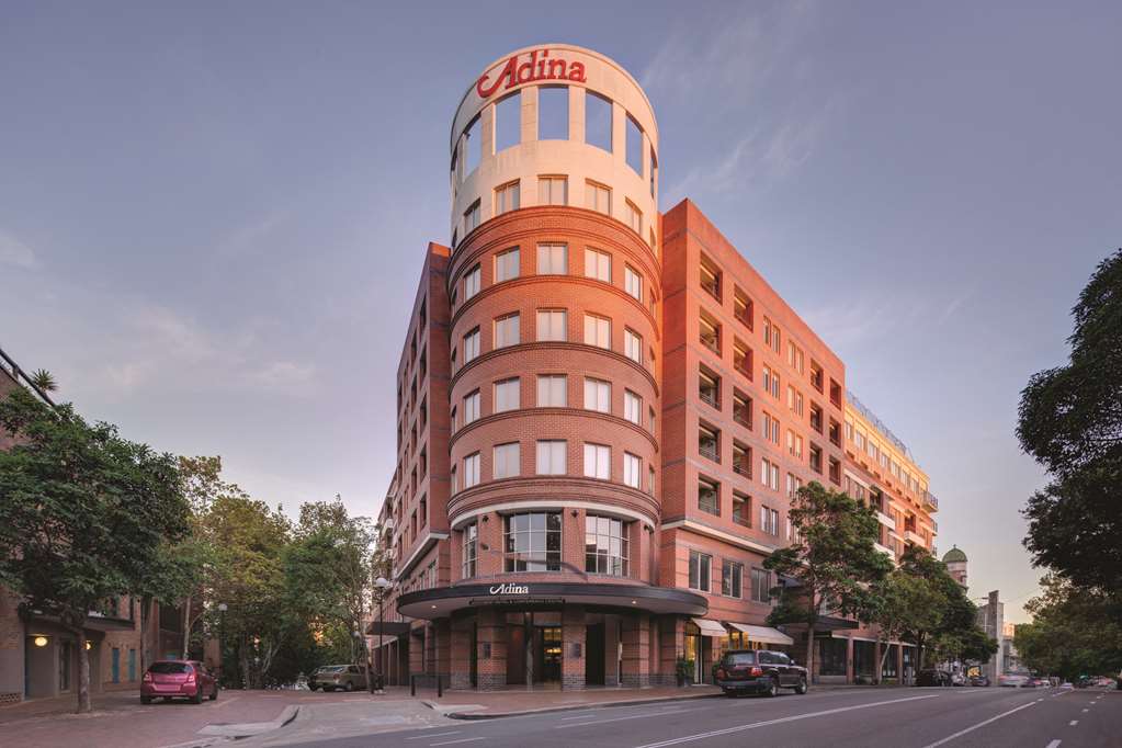 adina apartment hotel sydney surry hills