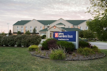 hilton garden inn grand forks und
