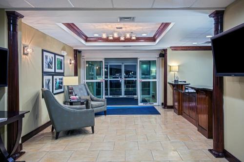 Holiday Inn Express & Suites Richmond By Ihg,Richmond>>Lexington,3 star