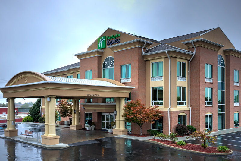 Holiday Inn Express & Suites Richmond, An Ihg Hotel,Richmond>>Lexington,2.5 star