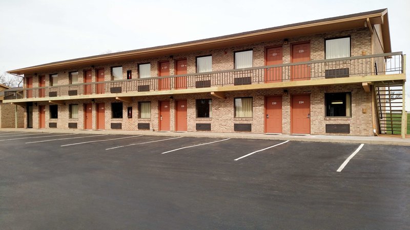 Americas Best Value Inn & Suites St. Marys,Lima>>Dayton,2 star