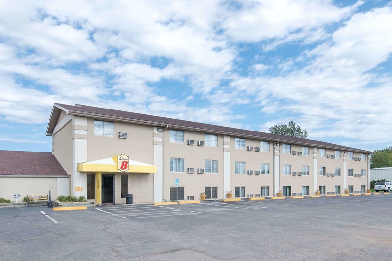 Super 8 By Wyndham Watertown,Watertown>>South Shore,2 star