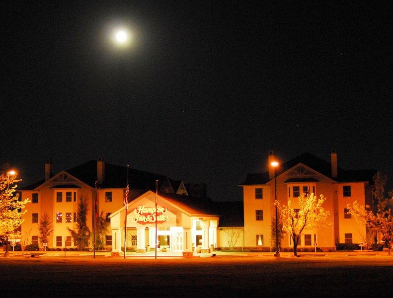 Hampton Inn & Suites Springdale,Bentonville - Fayetteville>>Arkansas,2.5 star