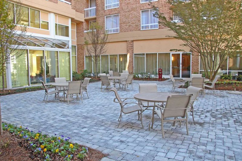 hilton suites atlanta perimeter