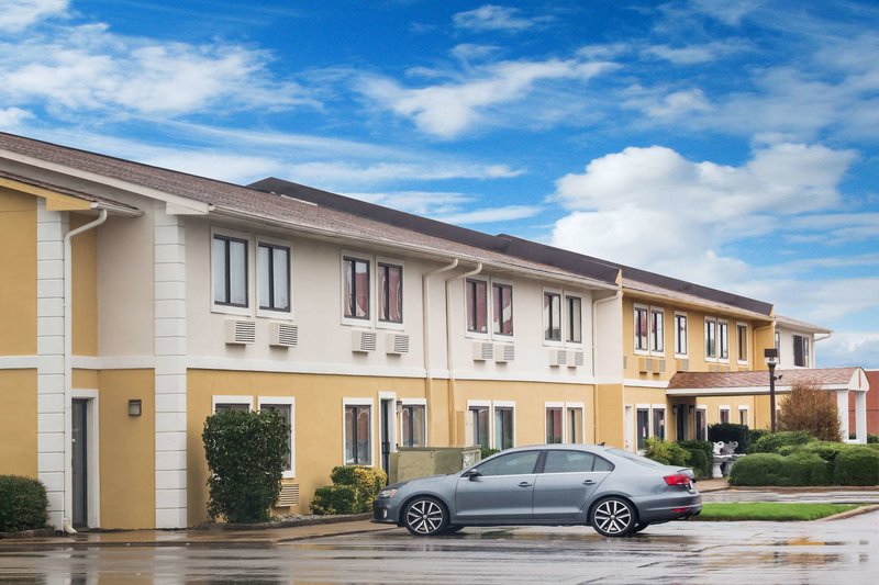 Super 8 By Wyndham Jonesboro,Arkansas>>Jonesboro,2 star