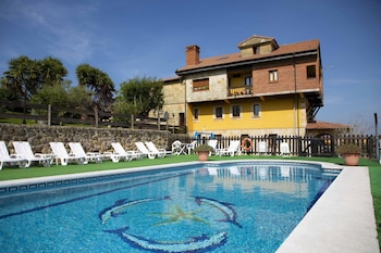 Apartamentos Rurales La Gloria,,5 star